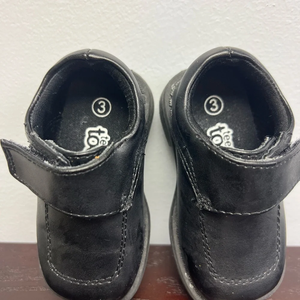 Tiny‎ Toes-Black Baby Shoes with Velcro, Size:3, Pre-Owned